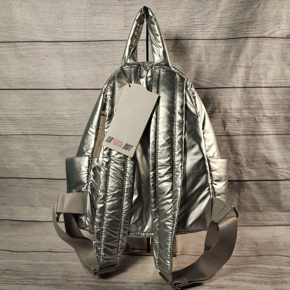 Go Dash Dot Maya Mini Backpack Silver Metallic Quilted Puffer Bag NEW